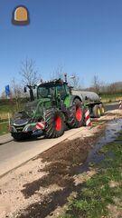 Tractor met waterwagen Omgeving De IJsselsteden