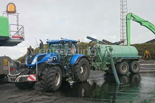 Tractor + waterwagen Omgeving Hoorn