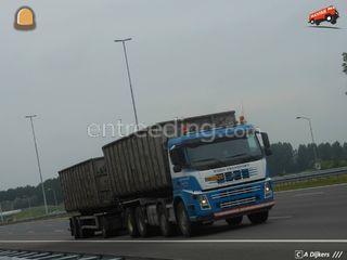 Volvo containerwagen 8x4 ... Omgeving Weert