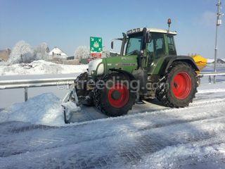 Trekker + sneeuwschuif Omgeving Breda