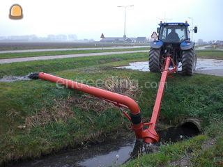 wedstrijd Nest Spuug uit Tractor + pompen Te huur met bediening. - Wegenbouw.be