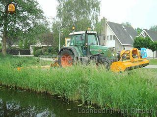 Fendt 818+klepelmaaier(s) Omgeving Langedijk
