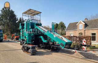 M2530 slipform paver (nie... Omgeving Genk