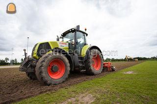 Tractor + grondfrees Omgeving Druten