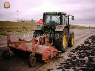 tractor + rolveger Omgeving Middelburg