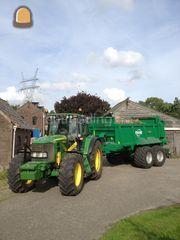 Tractor + breedstrooier Omgeving Weesp