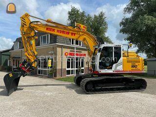 Hitachi ZX180LC-7 (stage ... Omgeving Purmerend
