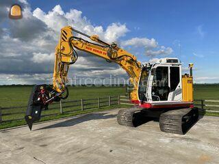 Hitachi ZX135US-7 (stage ... Omgeving Purmerend