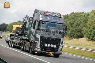 Vrachtwagen / trekker 6x2 Omgeving Zwolle