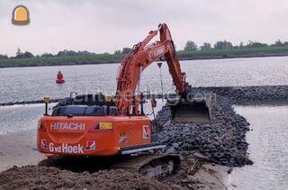 Hitachi 250 Omgeving De IJsselsteden