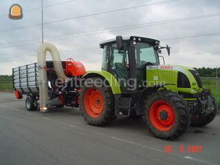 Tractor met Trilo zuigwag... Omgeving Emmen