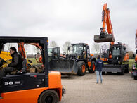 bron foto : (c) Troostwijk Auctions - Heavy Equipment