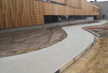 bron foto: Roos Groep - aanleg betonverharding basisschool de Beekbeemden te Heusden-Zolder