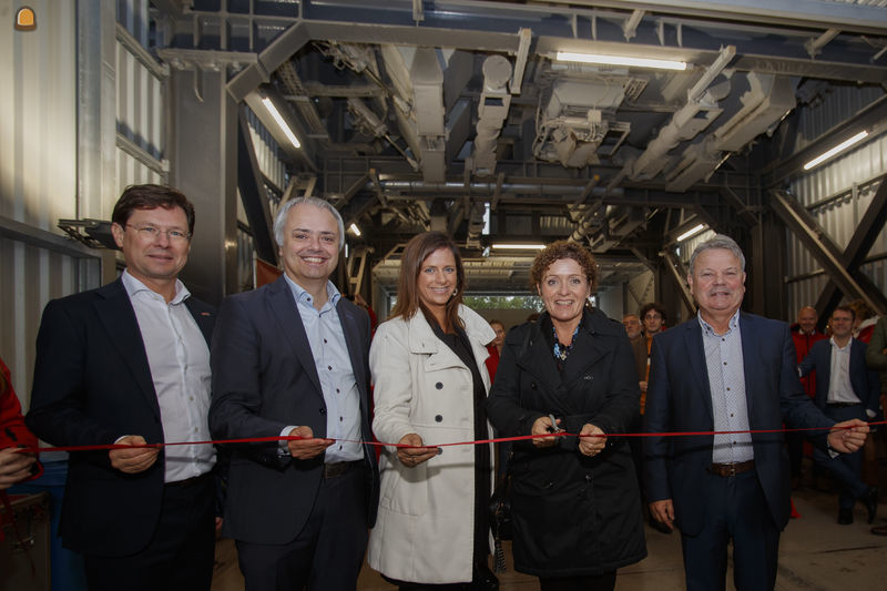 de officiële opening van de asfaltcentrale tijdens de open bedrijvendag op 3 oktober 2021