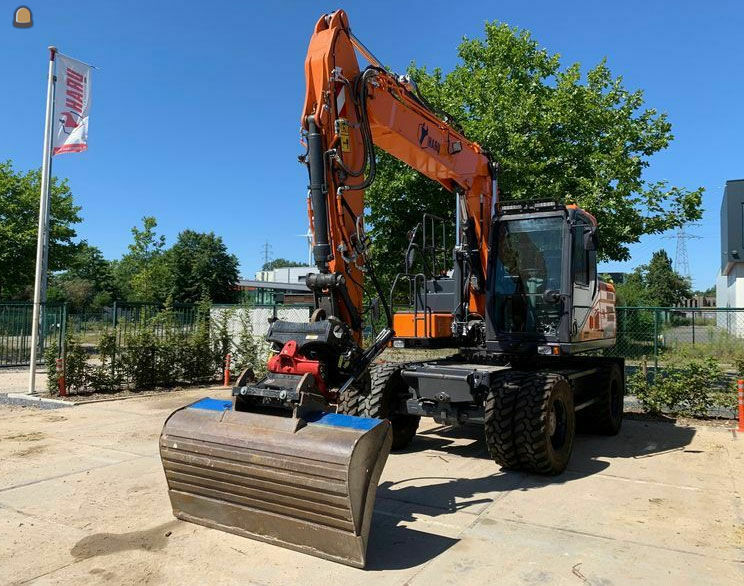 Doosan DX140 van de firma Haru Tools uit Genk