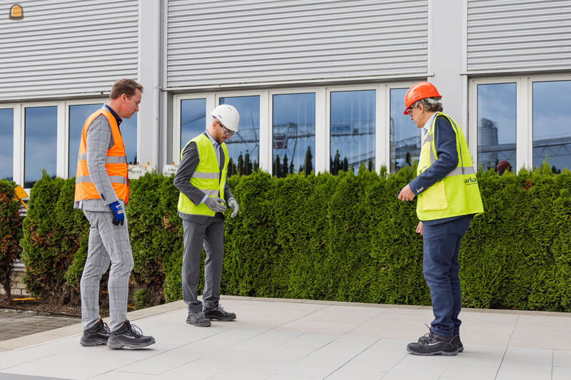 Nieuwe terrastegel combineert Italiaans design met Belgisch vakmanschap