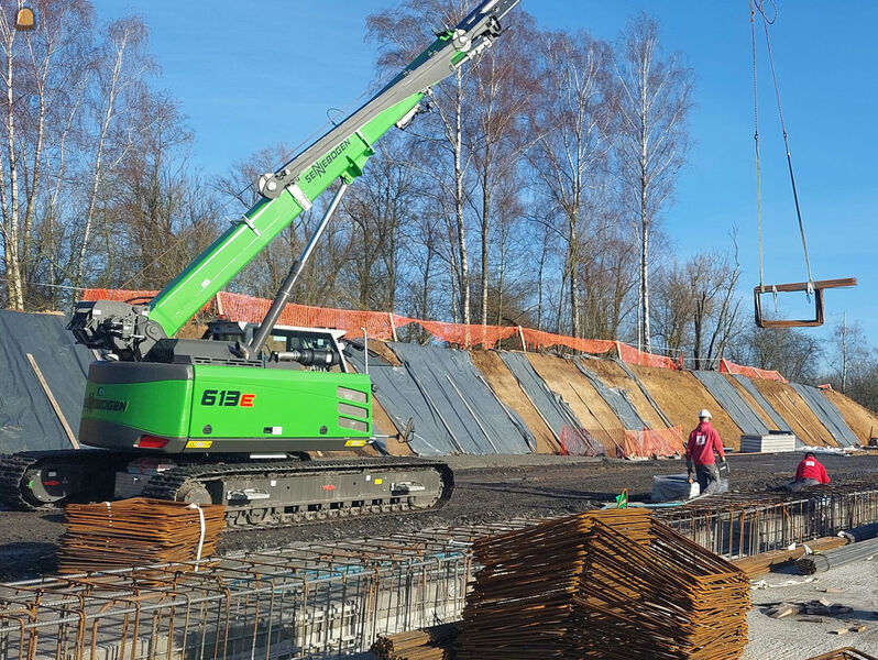 Sennebogen 613R kraan uit verhuurvloot Van Haut (BERA member)