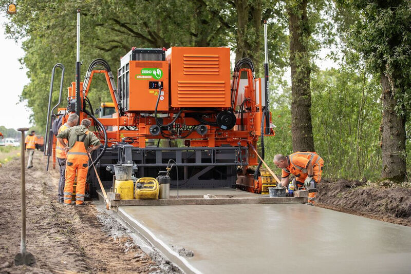 elektrische betonpaver - Roos Groep (c)