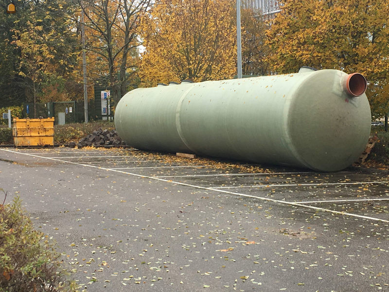 Het was best een complexe onderneming om de afscheider op zijn plek te krijgen